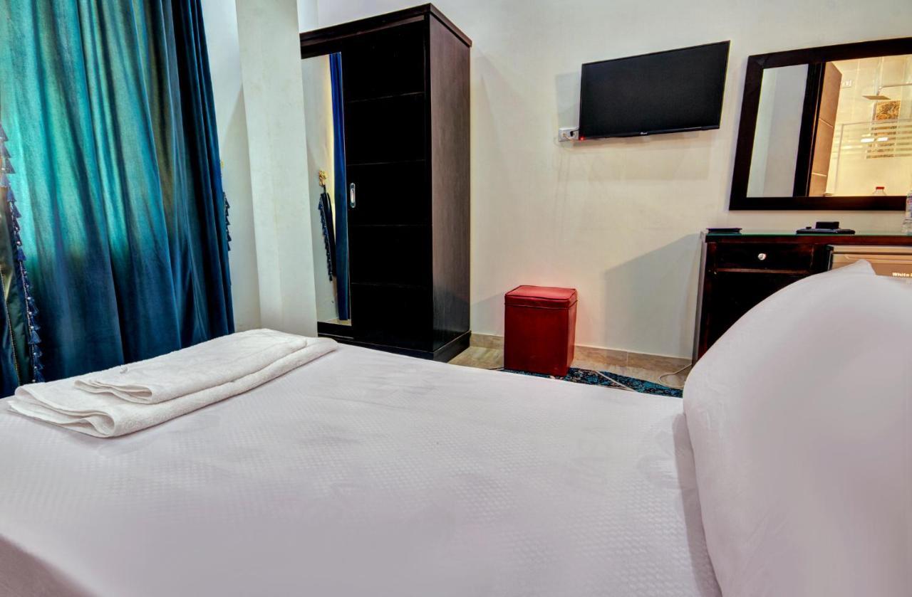Tut Pyramids View Hotel Kafret el-Gabal Eksteriør billede